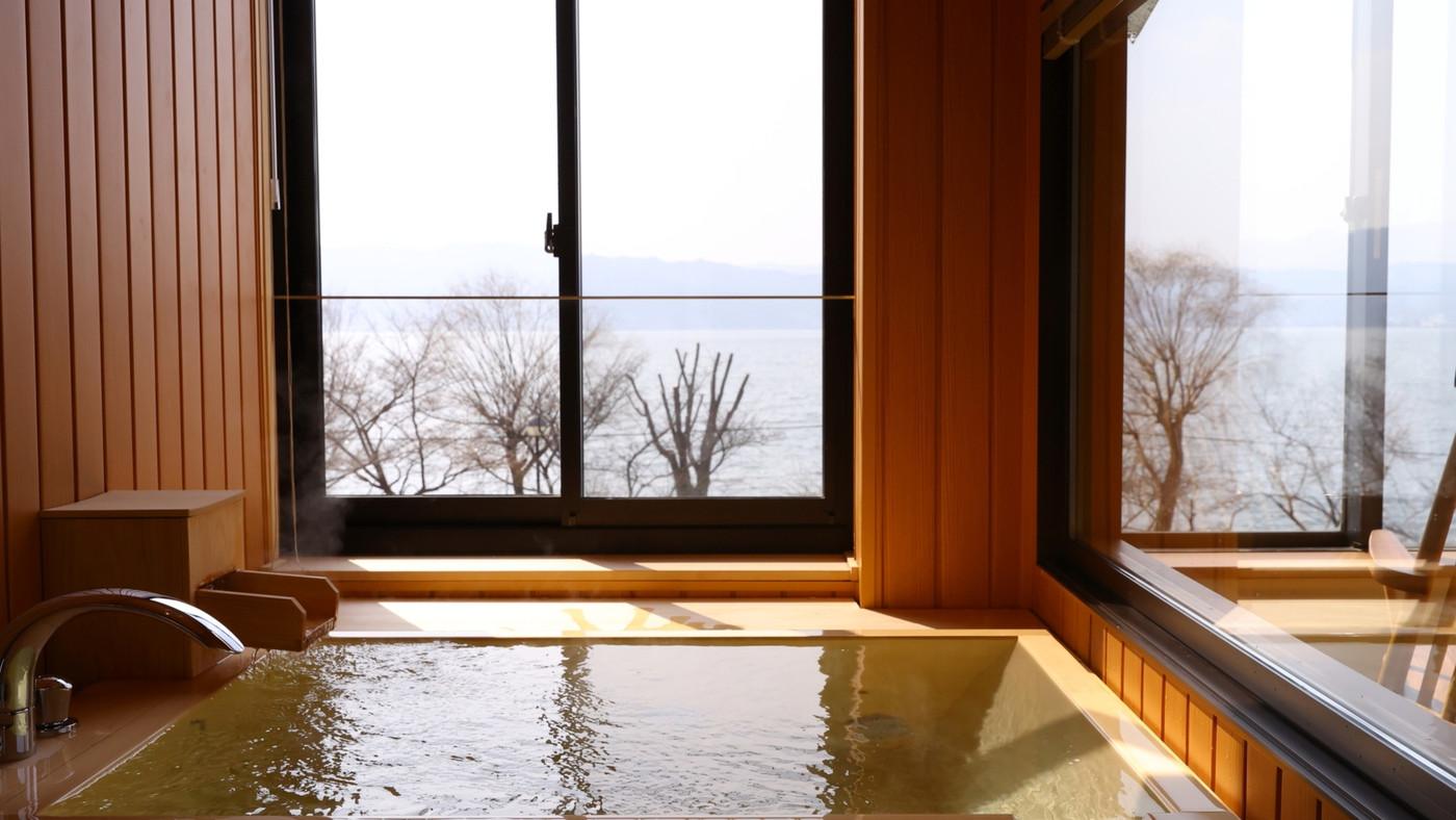 温泉展望風呂付き客室も♪「諏訪湖」を眺めながらのんびり滞在3657009