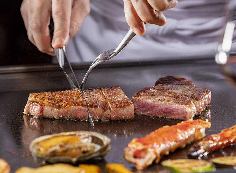 鉄板焼「ピルカ」ステーキ / 1