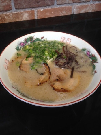 「石田一龍 本店」料理 805811 濃厚ラーメン＾Q＾