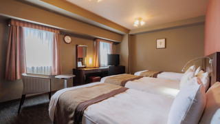 トリプルルーム 禁煙 シングルベッド2台+エキストラベッド1台