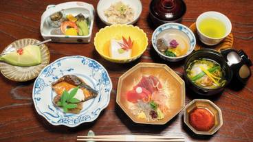 食事・飲み物 / 1