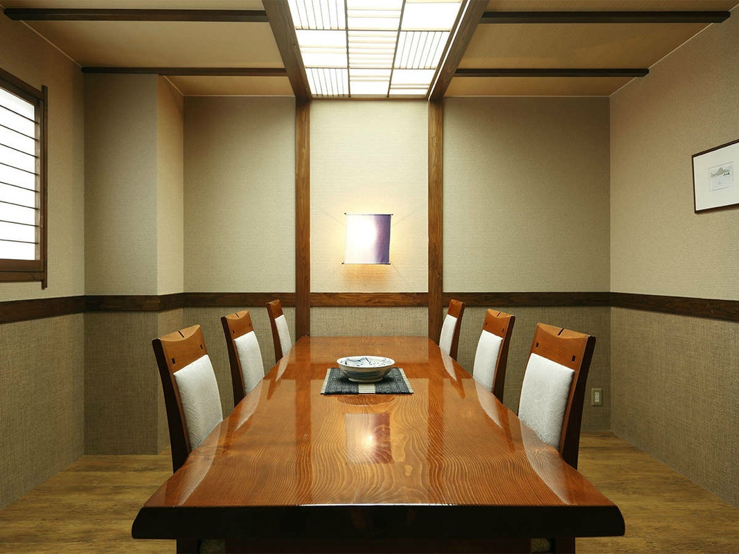 ダイニング付和室／ダイニング