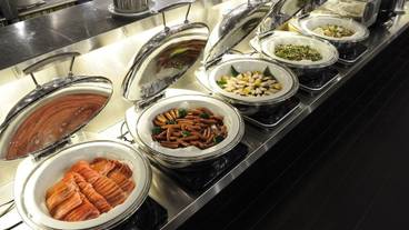 食事・飲み物 / 7