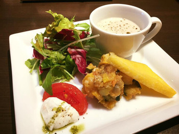 「TRE VERDI」 料理 62180110 