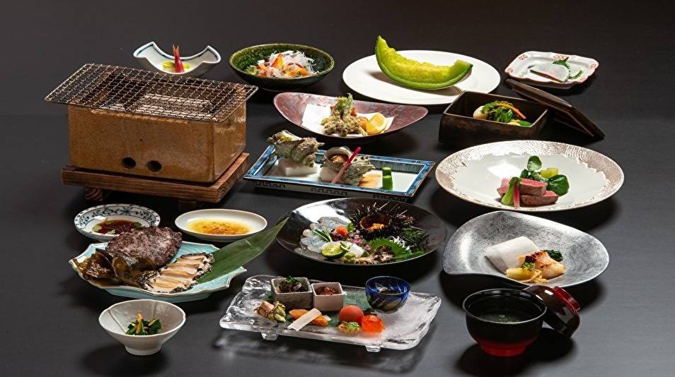 会席料理一例 / 1