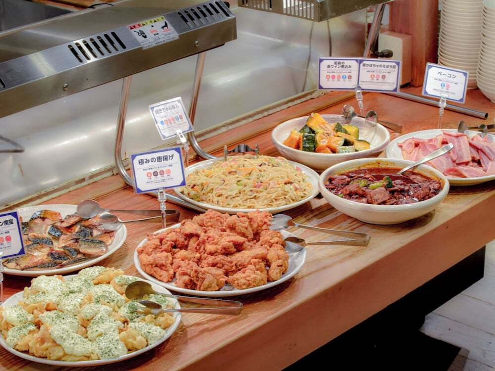 朝食ビュッフェ