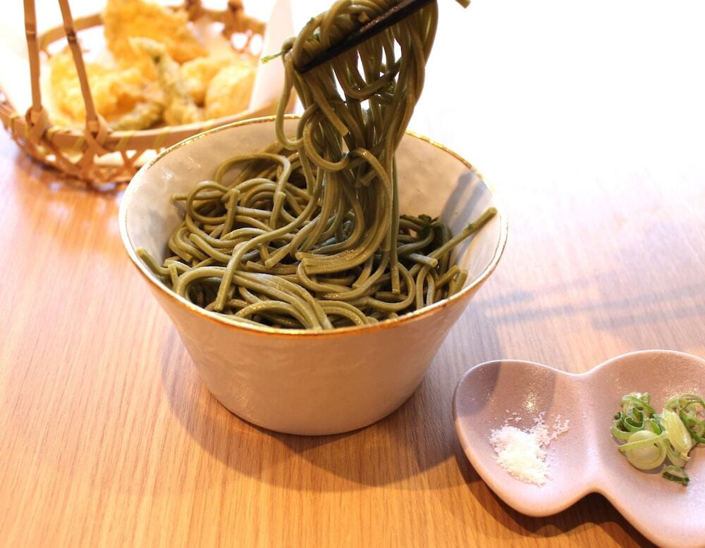 レストラン