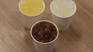 食事・飲み物 / 4