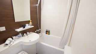 モデレートツインルーム 禁煙 3名1室