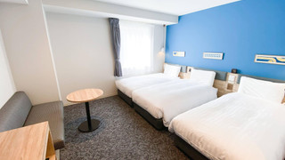 スタンダード ルーム シングルベッド 3 台 禁煙