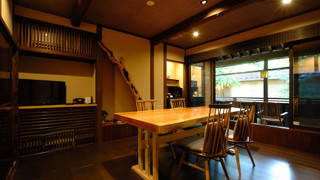 ⺟屋 露天⾵呂付き特別室