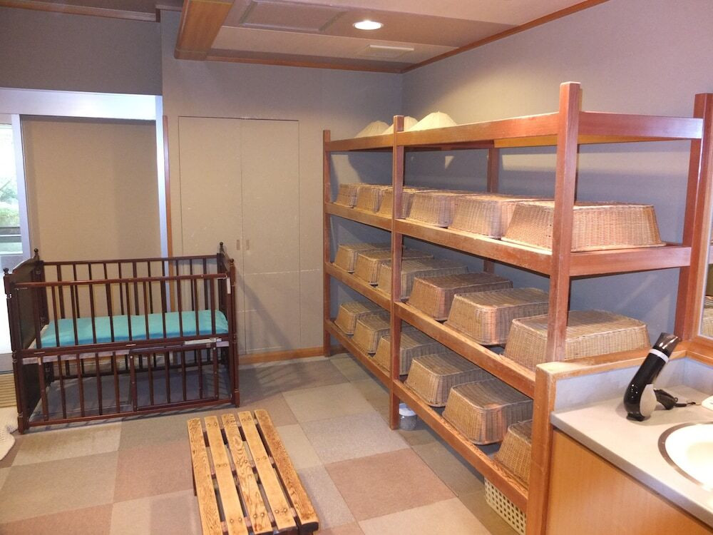 屋内 / 屋外プール