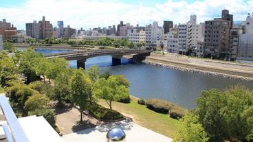 シティ ビュー / 18