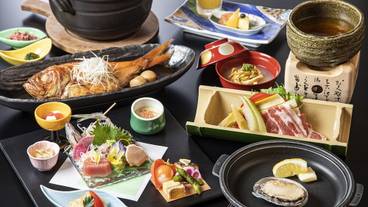 食事・飲み物 / 3