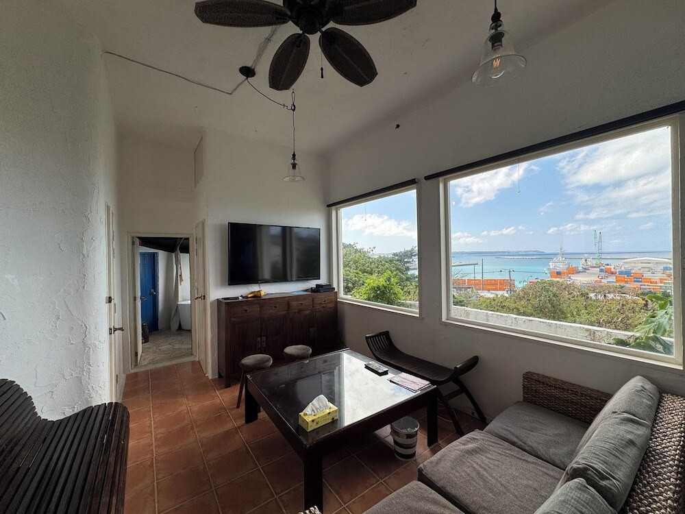 リビング エリア