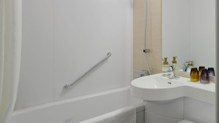 シングルルーム 禁煙 (ダブルベッド1台)