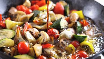 食事・飲み物 / 11