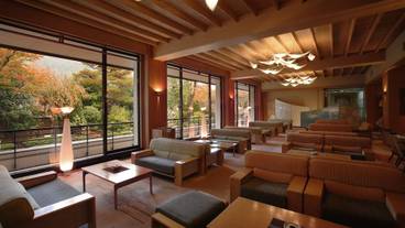 ロビーラウンジ / 8