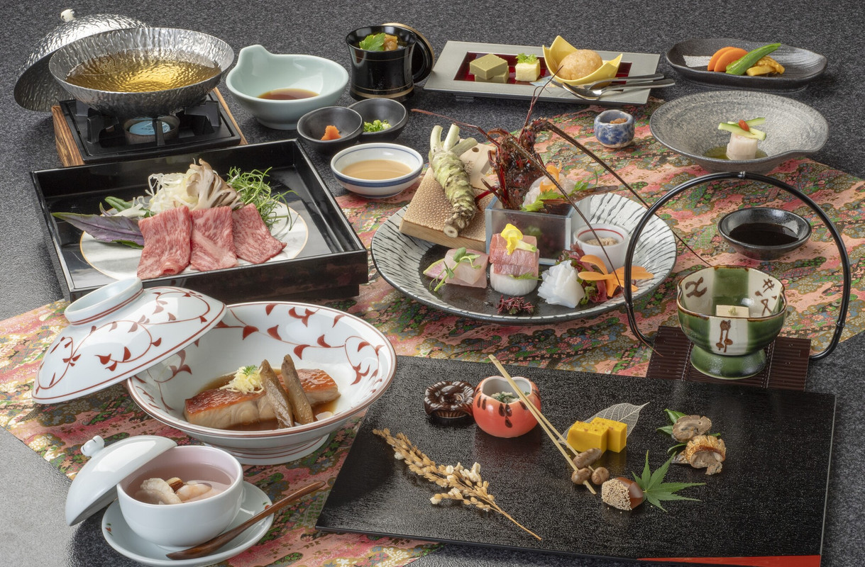 季節替わりの和会席膳・旬彩一例①