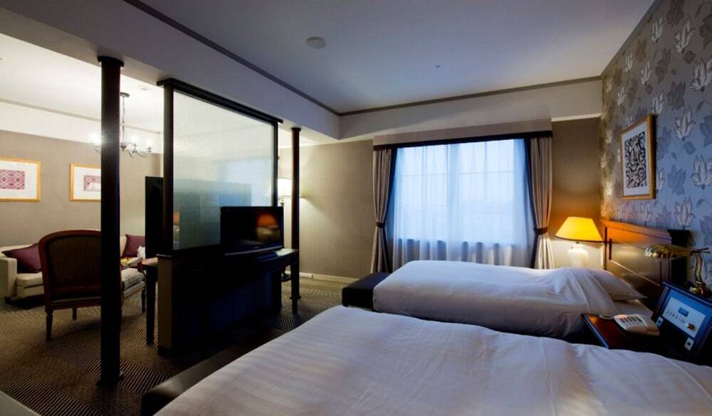 ジュニアスイート / 4