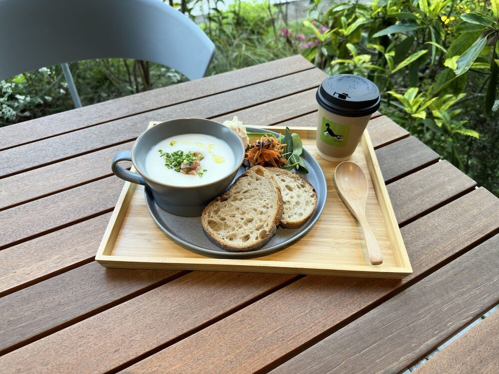 朝食