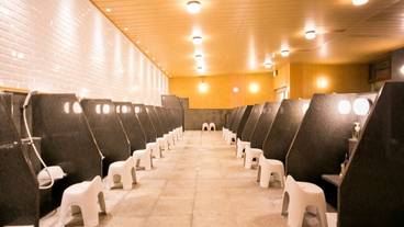 施設内の設備 / 12