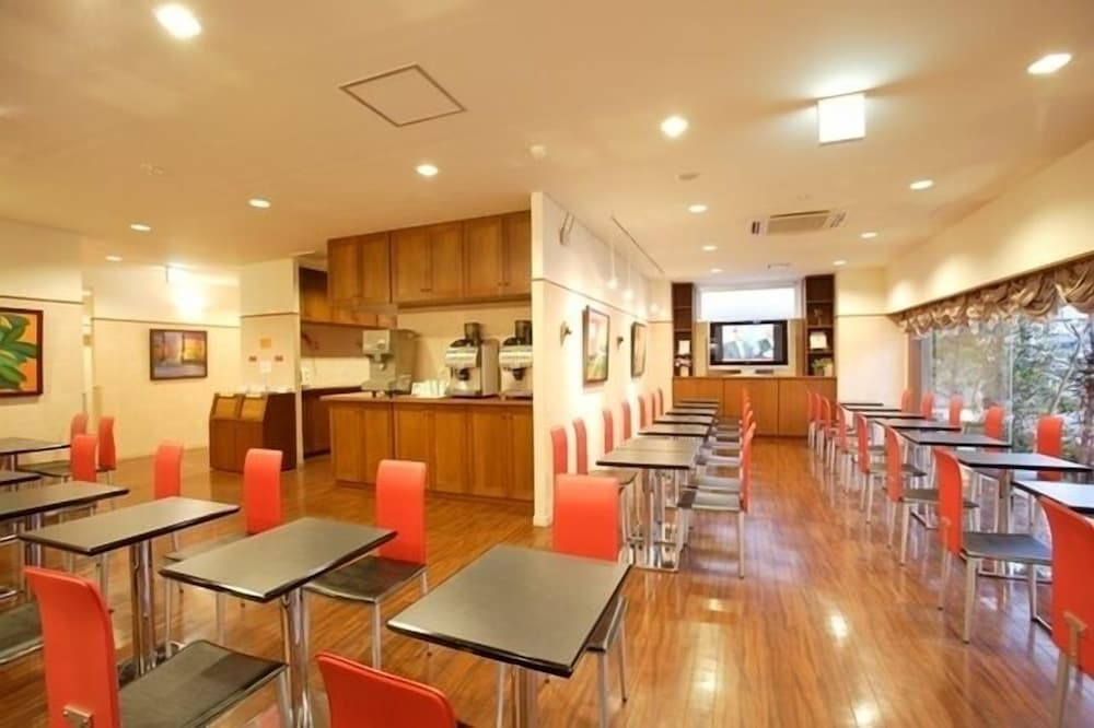 客室の43型テレビではアニメが無料で見放題♪3980286