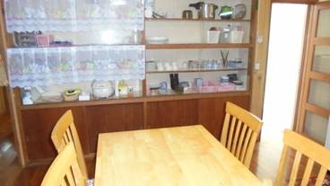 客室内のダイニングエリア / 2