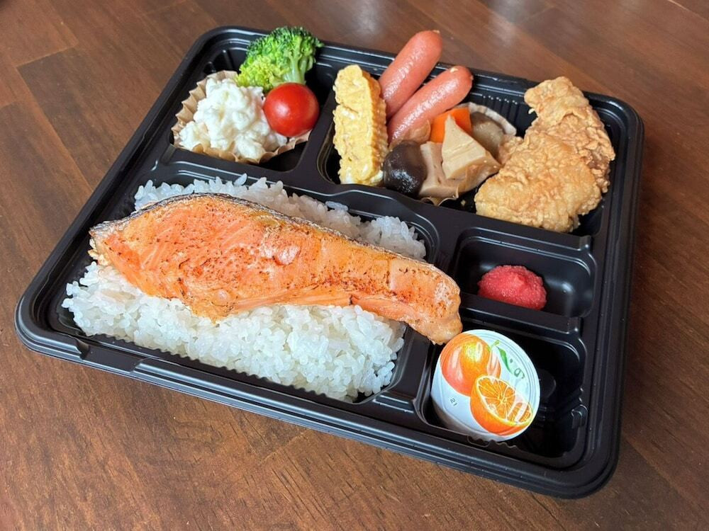 朝食