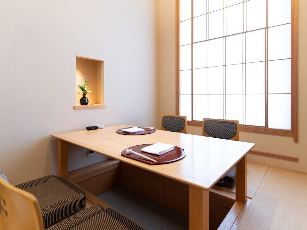 レストラン