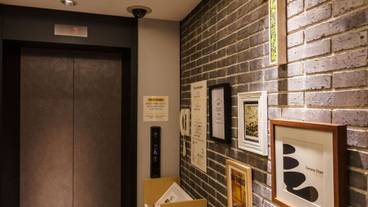 エレベーター / 1