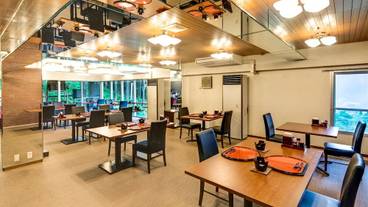 レストラン / 32