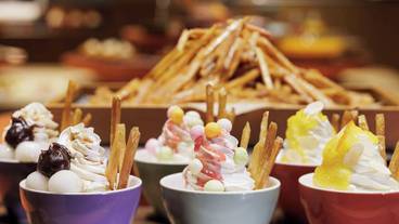 ディナービュッフェ 芋けんぴのパフェ / 5