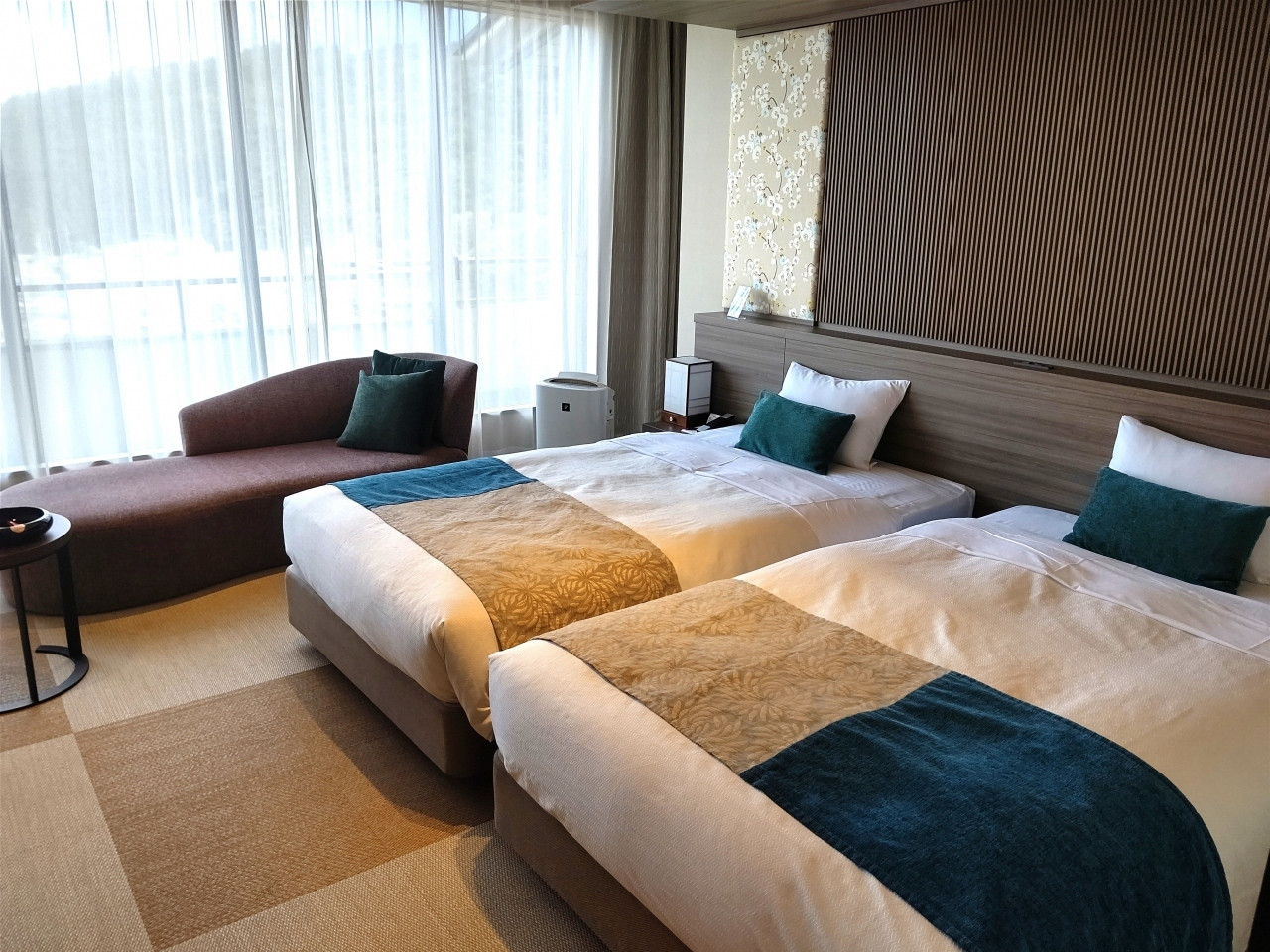 バリエーション豊かな和モダンな客室4269480