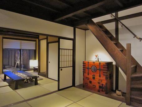 金澤町家 いぬい庵 / 2