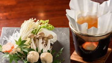 食事・飲み物 / 11