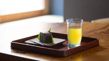 食事・飲み物 / 3