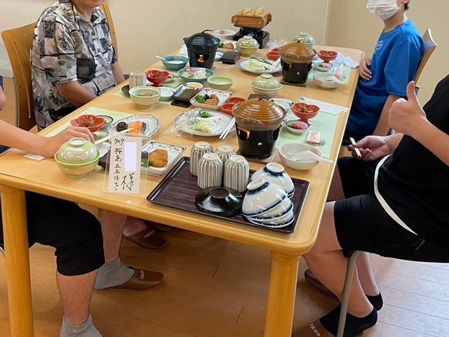 朝食、あらかじめ希望のメニューを選んでおきます。