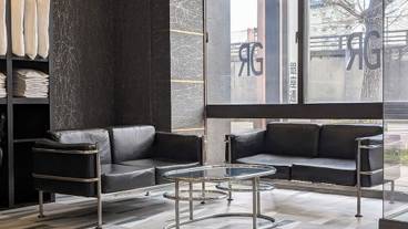 内部エントランス / 2