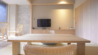 「晶」「仙」和室10帖  広縁付 +自然園眺望デッキ＋温泉露天風呂