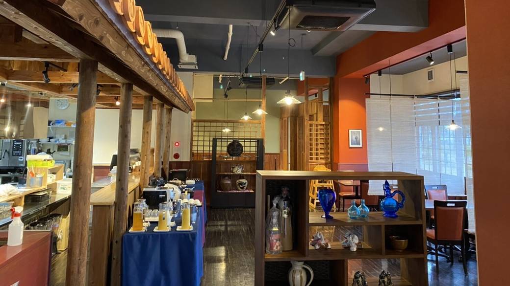 ビーチ キッチン店内 / 2