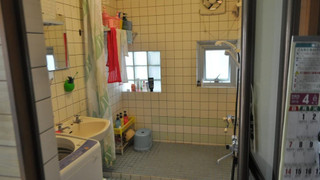 ツインルーム 共用バスルーム