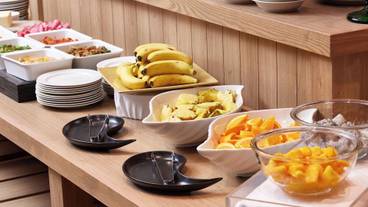 朝食ビュッフェ / 11