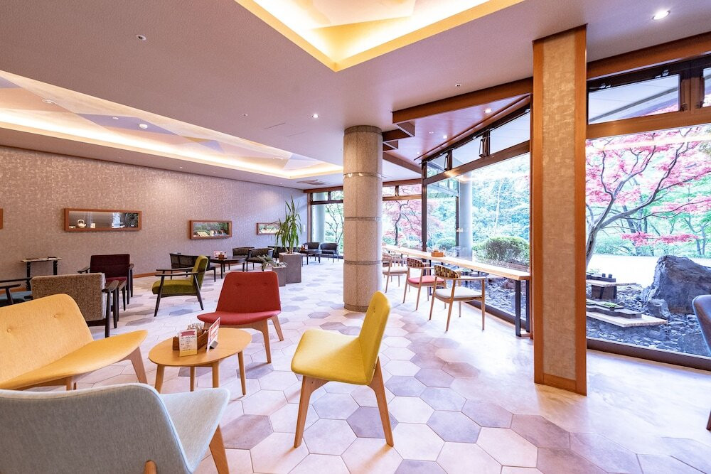 ロビーラウンジ