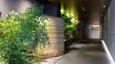 内部エントランス / 3