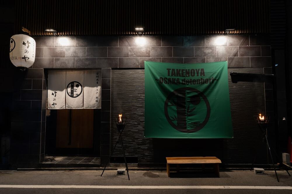 施設の正面