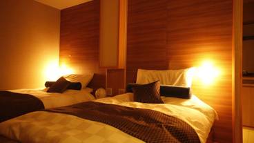 「別邸水の星」2階　温泉露天風呂付特別室　ベッドルーム / 4