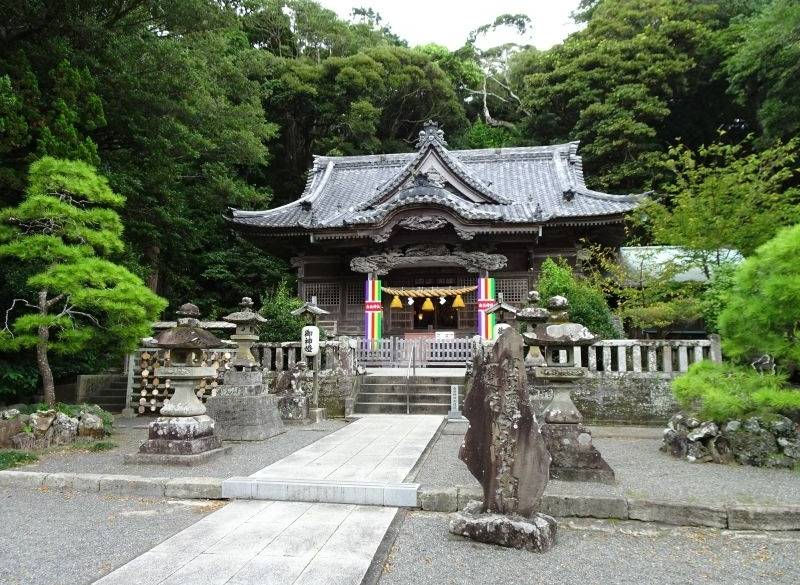 下田の名所といえば
「白浜神社」 / 3