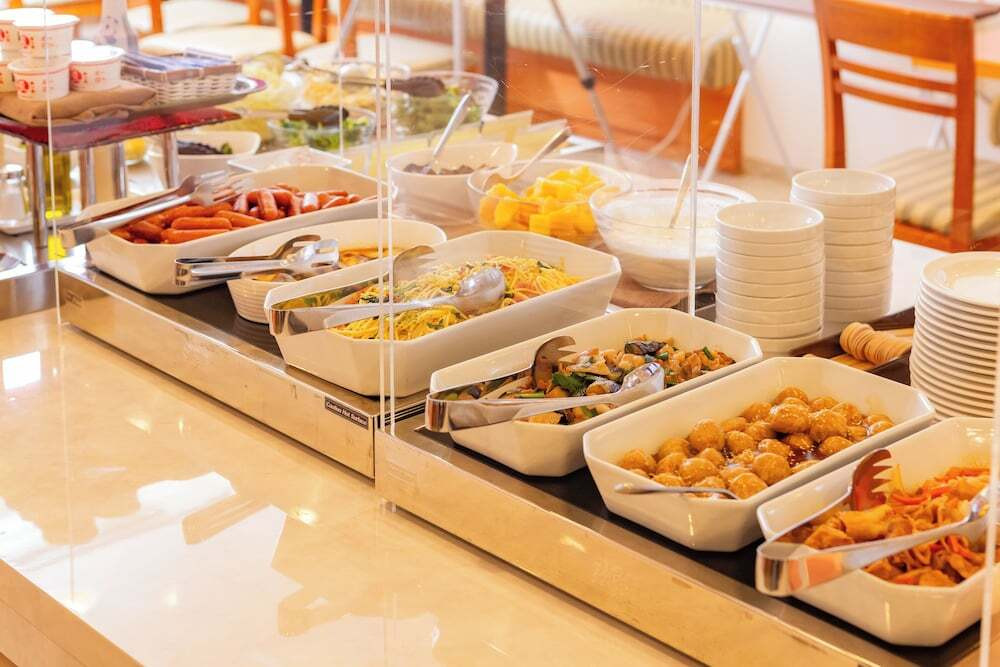 朝食ビュッフェ