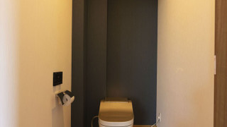 【源泉かけ流し温泉内湯】山側ダブルルーム（禁煙）